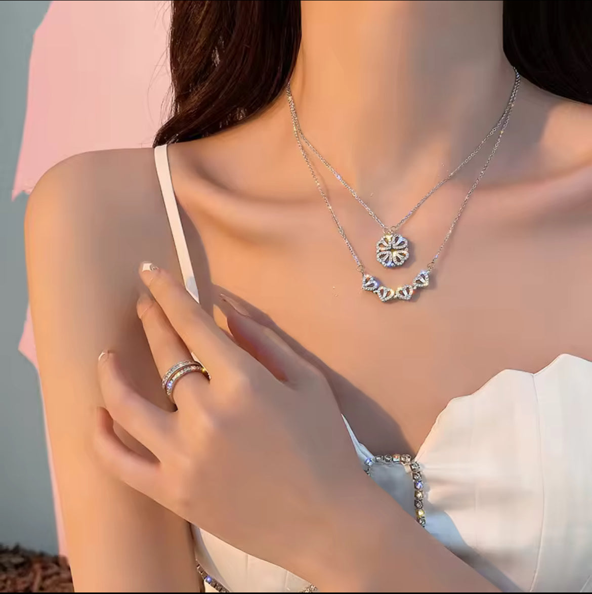 AM-1126 - Gold & Silver Heart/Petal Design)